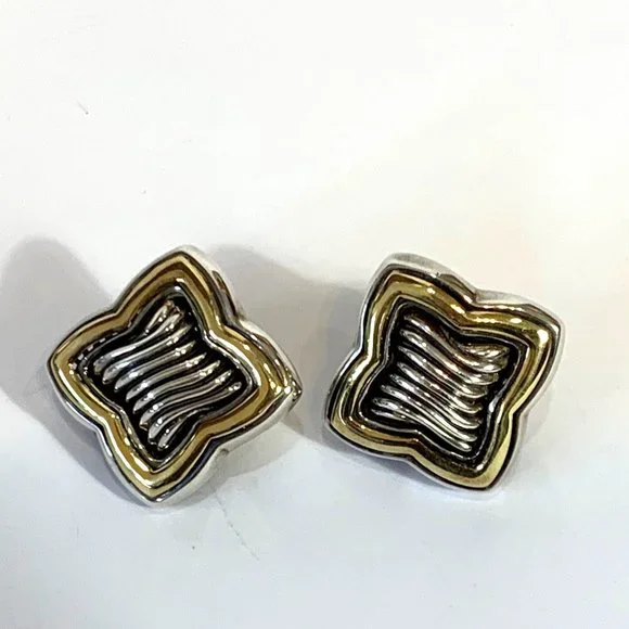 DAVID YURMAN Quatrefoil Earrings in Sterling Silver and 18K Yellow - Picture 11 of 16